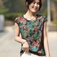 新款爆款无袖吊带真丝3D印花大码女士精品内搭性感圆领领高档背心，女装衬衫，朝贺羊绒