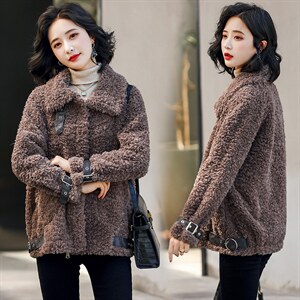 2025冬季新款时尚气质舒适短款仿羊羔毛外套,女装羊羔毛/颗粒绒,阿丹