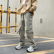 蓝色