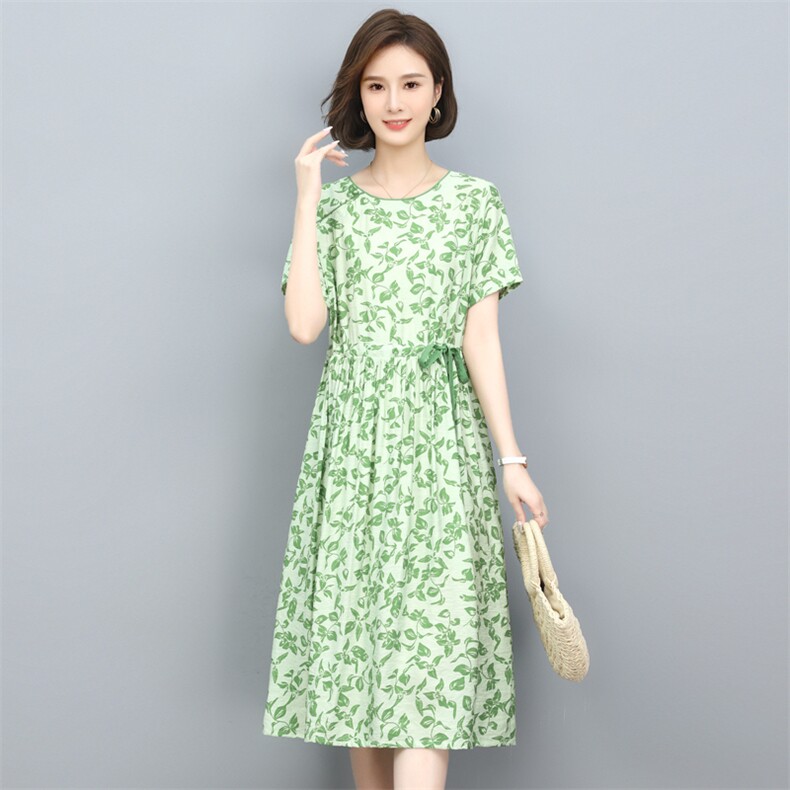 2022年夏季时尚简约大方气质优雅碎花潮流有范连衣裙，女装连衣裙，鑫鑫格