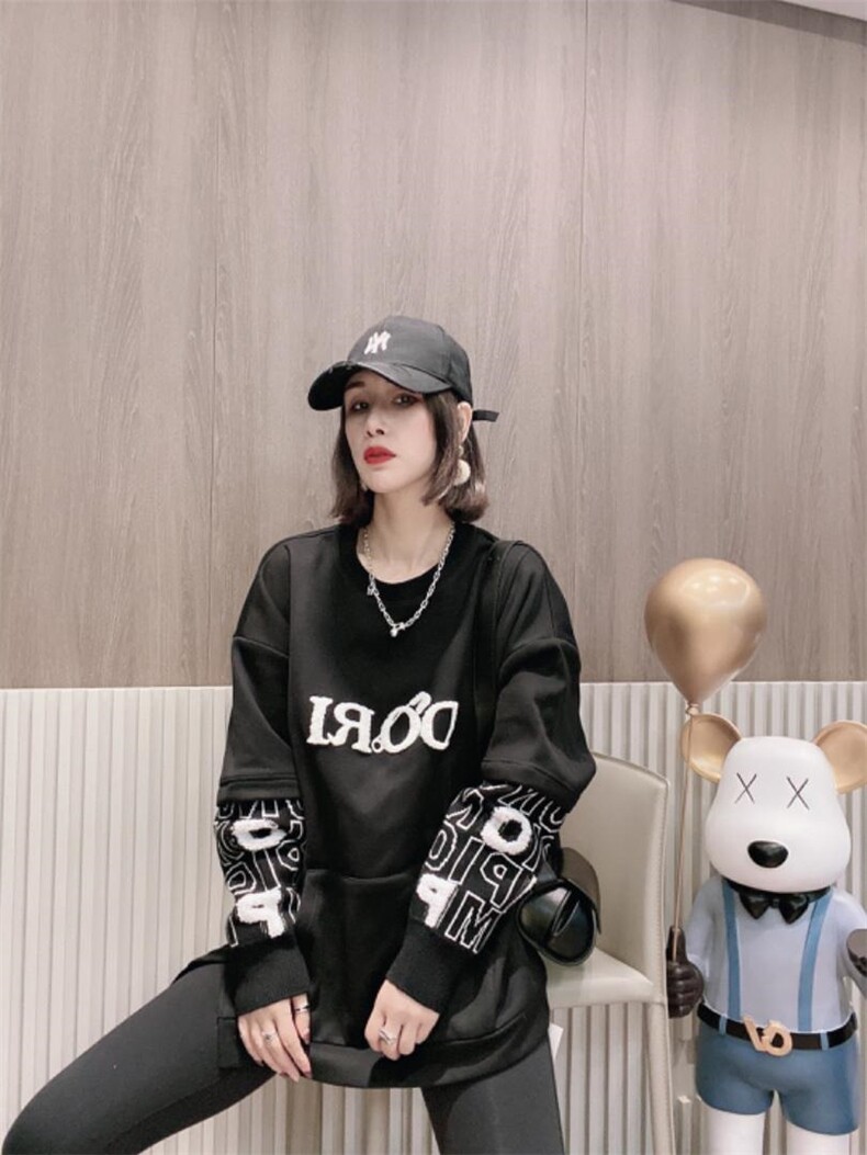 毛巾绣字母加绒加厚拼接卫衣ＭL，女装卫衣/绒衫，可纳奇