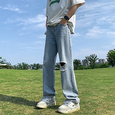 浅蓝色