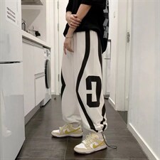 白色
