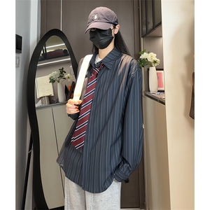 C235/P40秋季新款老钱风条纹衬衫男暗门襟设计感长袖男士衬衣图片