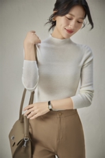 精纺100纯羊毛衫半高领打底衫女25新款秋冬套头薄针织衫修身毛衣，女装羊毛衫，凯思米羊绒