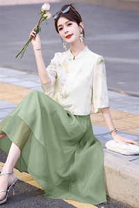 夏季新中式国风改良旗袍两件套连衣裙女2025新款显瘦碎花套装裙子图片
