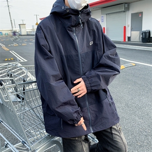 夏季新款户外登山冲锋衣男潮流百搭连帽防晒衣夹克 现货W8175-P45图片