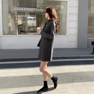 韩系高级感呢料马甲+针织打底套装女2026春装新款两件套裙图片
