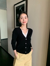 V领针织开衫女修身毛衣秋冬短款长袖上衣外套女，女装针织衫/毛衣，玛卡隆羊绒