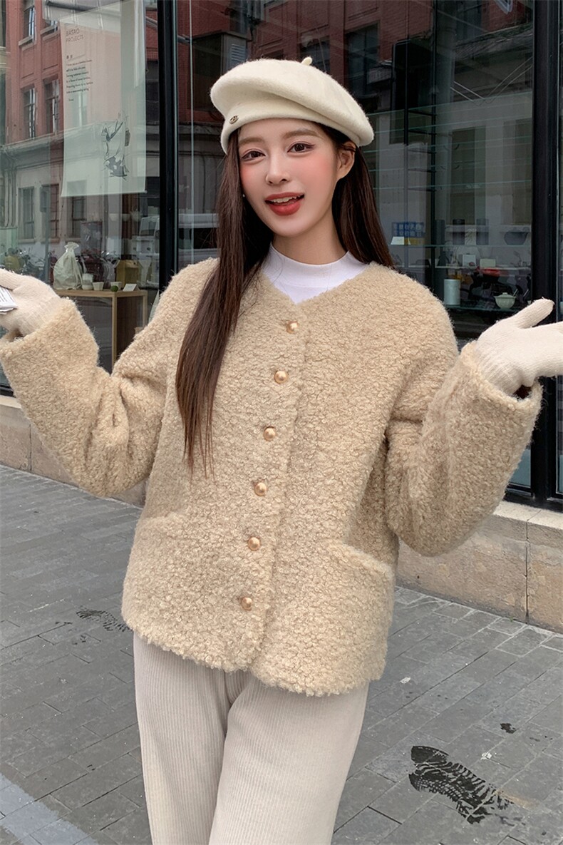 【新款】杏色羊羔毛短外套显瘦8842款P180K248,女装皮草,2C316