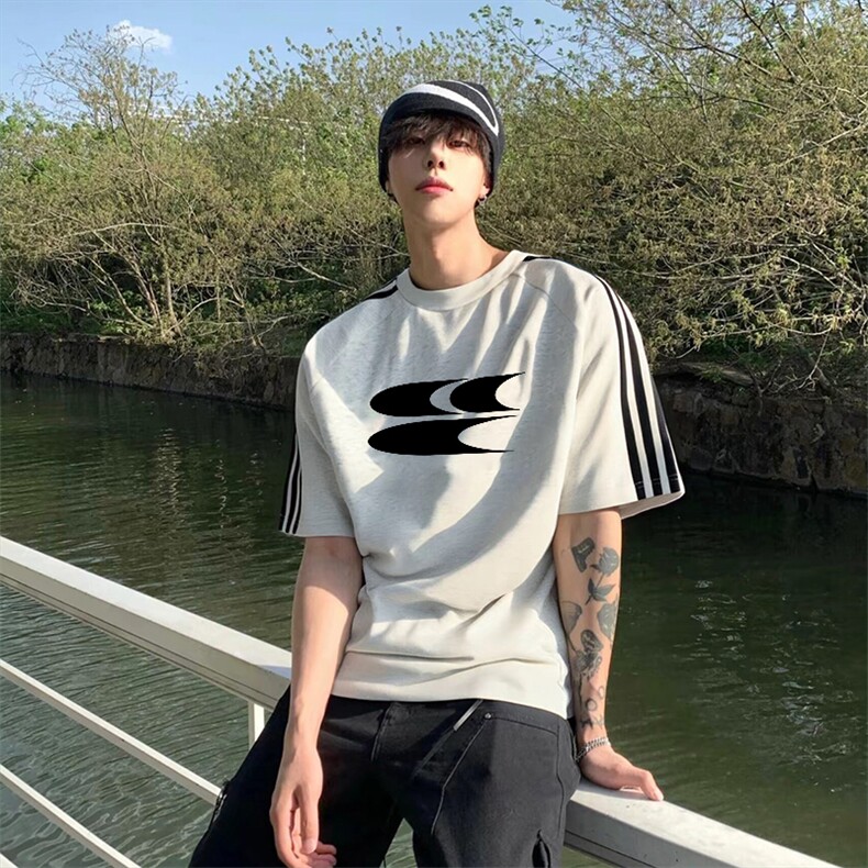 抖音得物高品质二开240克宽松纯棉美式潮牌三条杠织带短袖T恤,男装T恤,电商A486-1