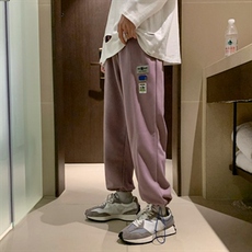蓝色