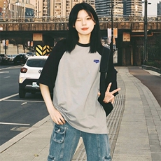 2024夏季复古正肩短袖t恤女夏季设计感小众宽松独特别致上衣，女装T恤，初闻兮