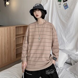 【】A003-T717-P40 夏季新款条纹七分袖T恤 女模2图片