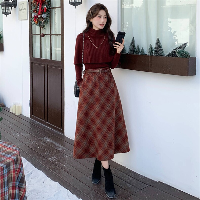 设计感洋气套装裙女2025冬新款针织斗篷打底衫格纹半身裙三件套，女装套装/套裙，心心服饰