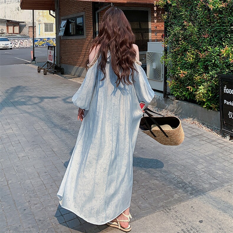 浅蓝色挂脖初恋连衣裙女2025夏季新款法式海边温柔度假风露肩长裙,女装连衣裙,浙宝305