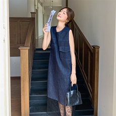 蓝色牛仔蕾丝拼接背心裙女2025夏季新款韩系高级感气质小众连衣裙，女装连衣裙，2D075