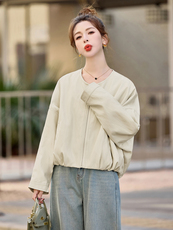 纯色长袖春季斗篷型街头PU皮皮衣，女装皮衣，微微衣阁