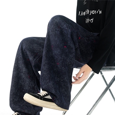 藏青色