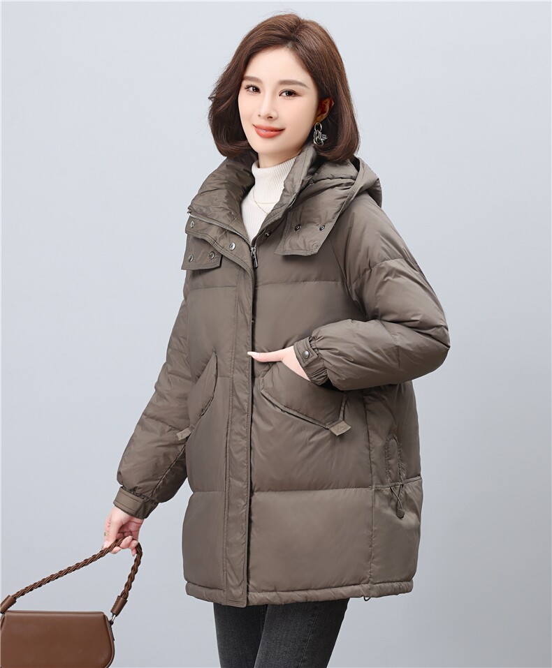 时尚保暖白鸭绒加厚羽绒服女款冬季新款宽松显瘦外套图片