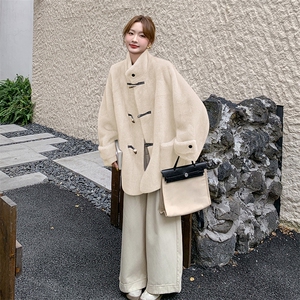 灰色复古高级感牛角扣皮毛一体外套女2025冬新款气质立领毛绒上衣图片