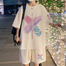 白色