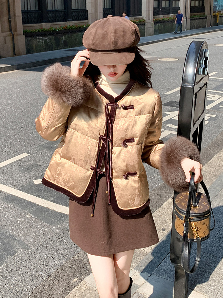现货！2693款圆领提花料新中式狐狸毛袖短款女式羽绒服,女装羽绒服,衣秀之家