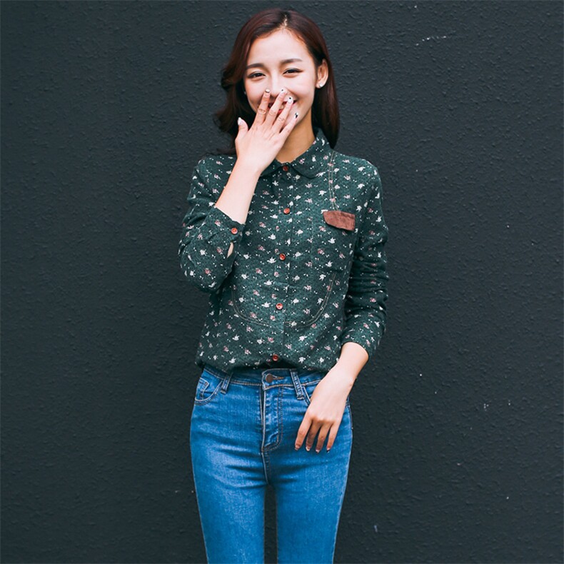 甜美长袖短款修身2025年秋季显瘦衬衫小碎花百搭排多扣,女装衬衫,风姿绰