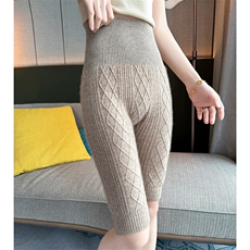 2025年秋季新款加长纽花护宫针织羊绒短裤时尚休闲通勤百搭，女装短裤/热裤，高粱穗羊绒