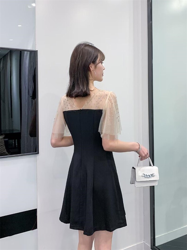 （现货）连衣裙，女装连衣裙，伊娜蕾尔