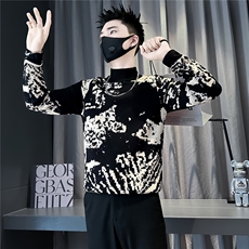 黑色
