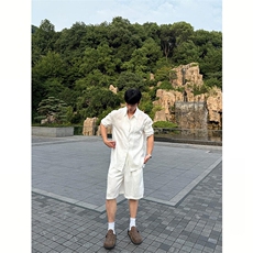 白色套装