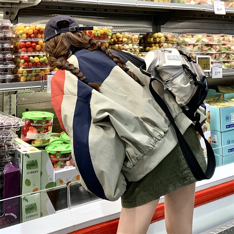美式chic卡其色拼接棒球服短外套女春秋超火好看高级小众夹克上衣,女装短外套,2C050