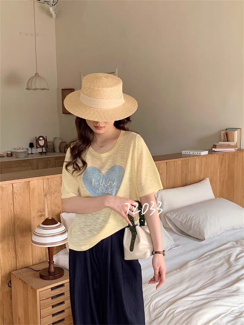 羊范闭眼入~薄款竹节麻针织上衣女2025夏季新款韩系圆领爱心T恤衫,女装T恤,唐诺
