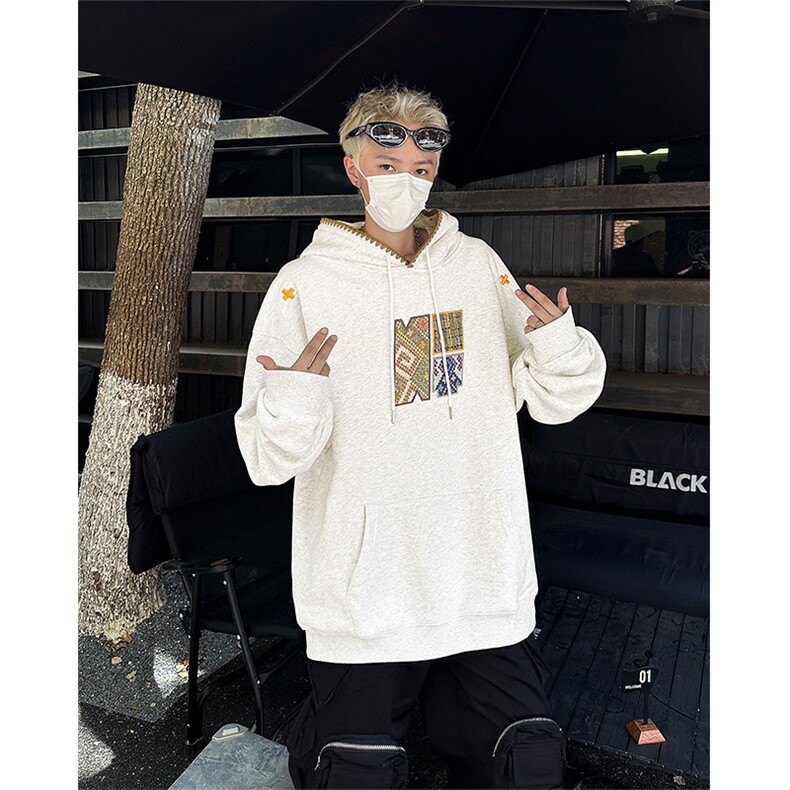 2024复古民族风编织感贴布连帽卫衣宽松情侣套头衫A025-Y60-P65，男装民族服装，电商A025