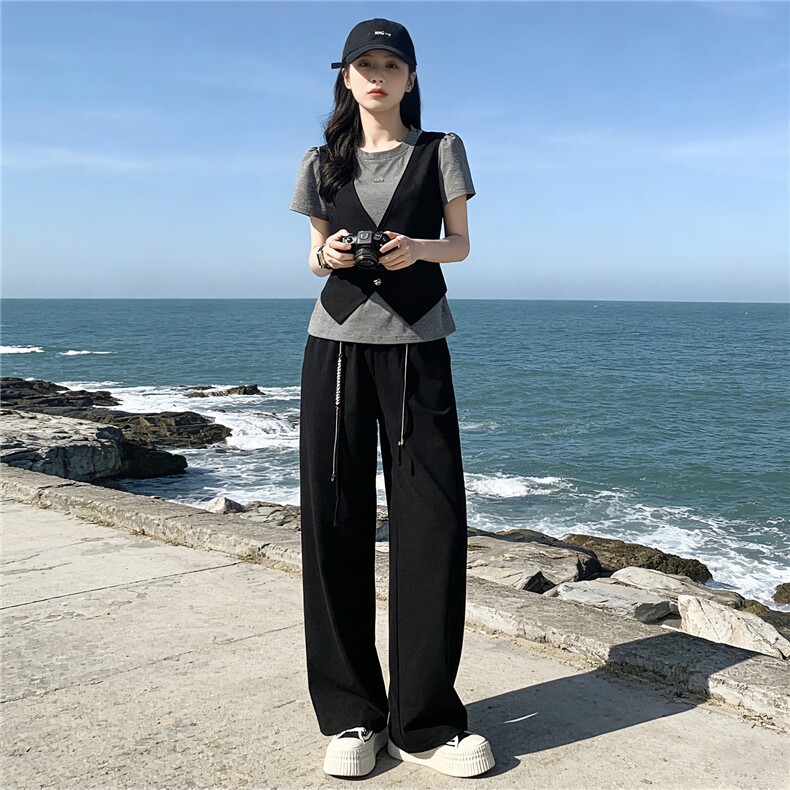 高级时尚休闲运动套装女夏新款圆领马甲假两件短袖上衣长裤两件套,女装套装/套裙,江南