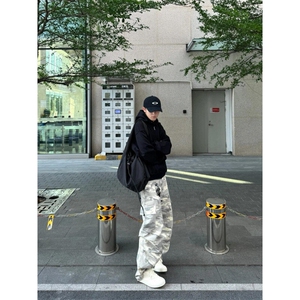 迷彩工装裤男夏季美式高街潮牌痞帅休闲裤子高级感宽松直筒阔腿裤图片