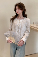 高级感小香风蕾丝花边短外套女春季款上新洋气国风圆领单排扣上衣，女装短外套，浙宝208A