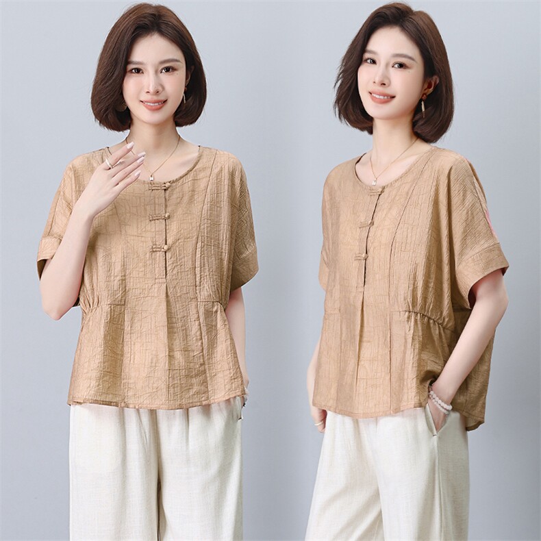 2024夏装新款时尚潮流简约气质有限女装上衣，女装T恤，阿丹