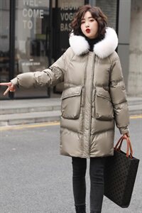 大真貉子毛领羽绒服女2020冬季新款亮面中长款羽绒衣外套保暖轻奢图片