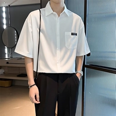 白色