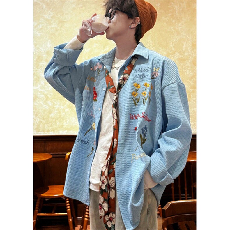 慵懒新款原宿多巴胺穿搭奶蓝色短袖衬衫男夏季无品牌时尚 C5234图片