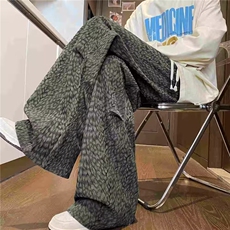 绿色