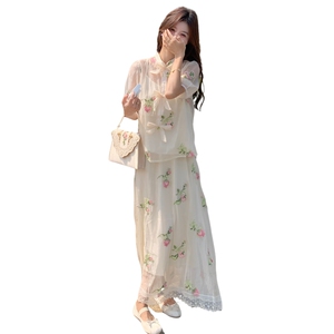 薄纱刺绣蝴蝶结上衣小吊带半身裙套装女2025夏新款绝美气质三件套图片