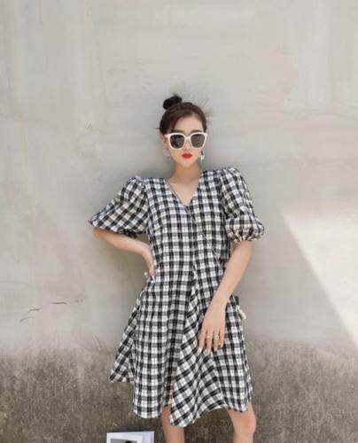 夏季新款韩版连衣裙，女装连衣裙，米壹