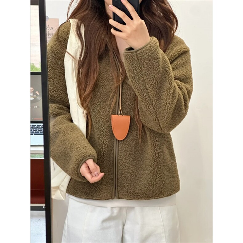 羊羔毛连帽外套130-GS06-P65成分100聚酯纤维，女装短外套，星座1302