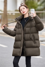 2025冬装新款简约时尚休闲连帽90白鸭绒羽绒服，女装羽绒服，沁沁公主