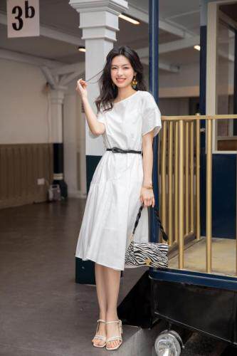 分享以白色收尾??现货现货，女装，千浪依族