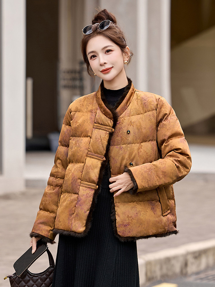 新中式G风羽绒服女2025冬新款今年流行水貂毛短款外套,女装羽绒服,伊仟回