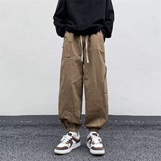 深棕色